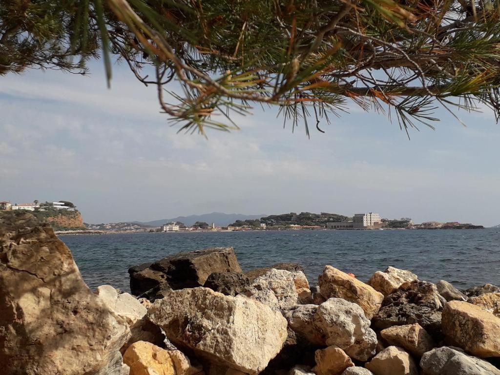 T2 Bandol Ideal Vacances 2 Etoiles Buitenkant foto